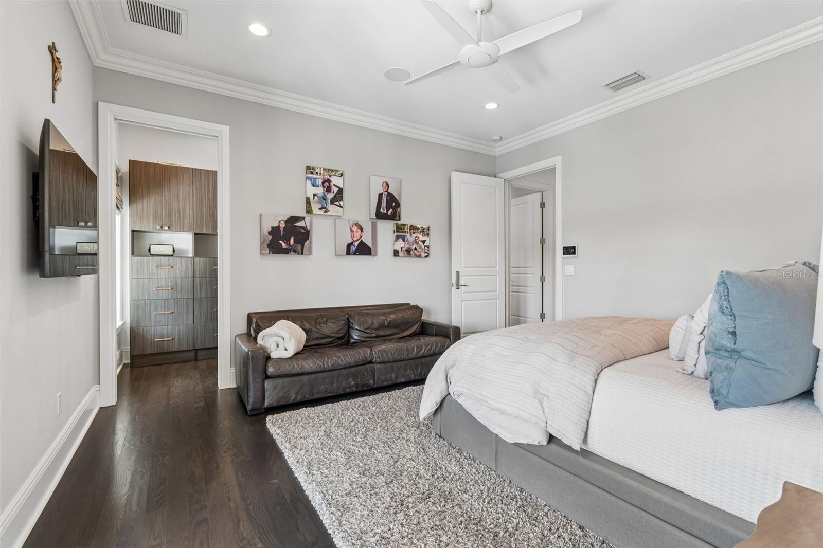 Listing photo id 43 for 4808 Culbreath Isles Road