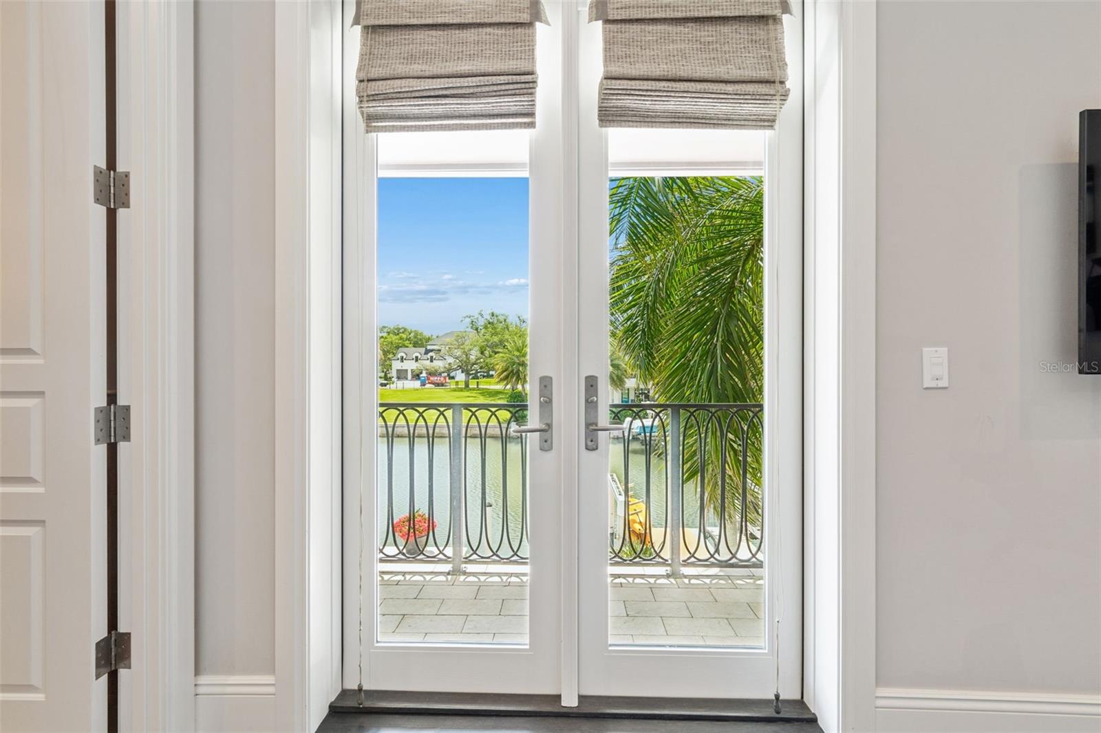 Listing photo id 46 for 4808 Culbreath Isles Road