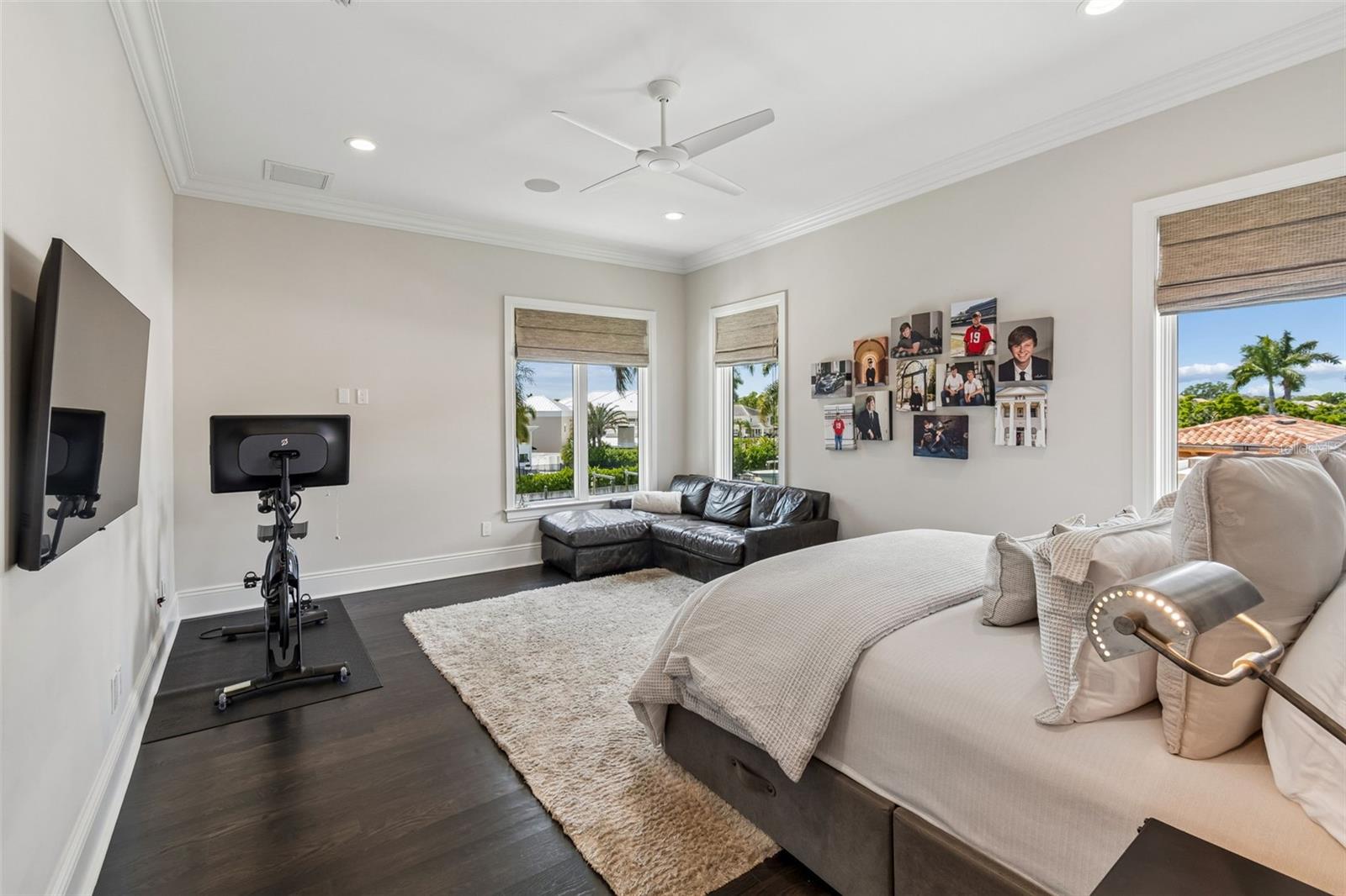 Listing photo id 47 for 4808 Culbreath Isles Road