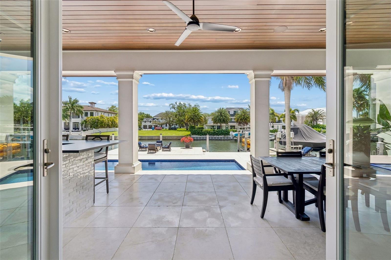 Listing photo id 59 for 4808 Culbreath Isles Road