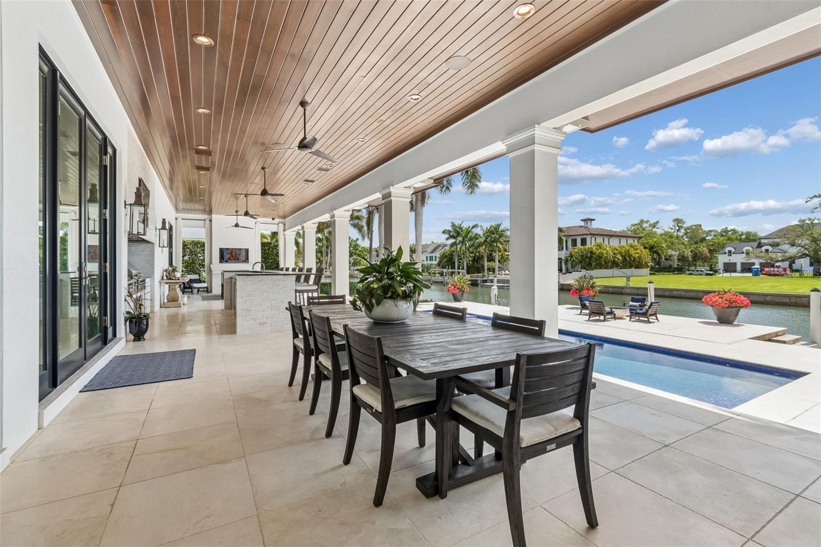 Listing photo id 62 for 4808 Culbreath Isles Road