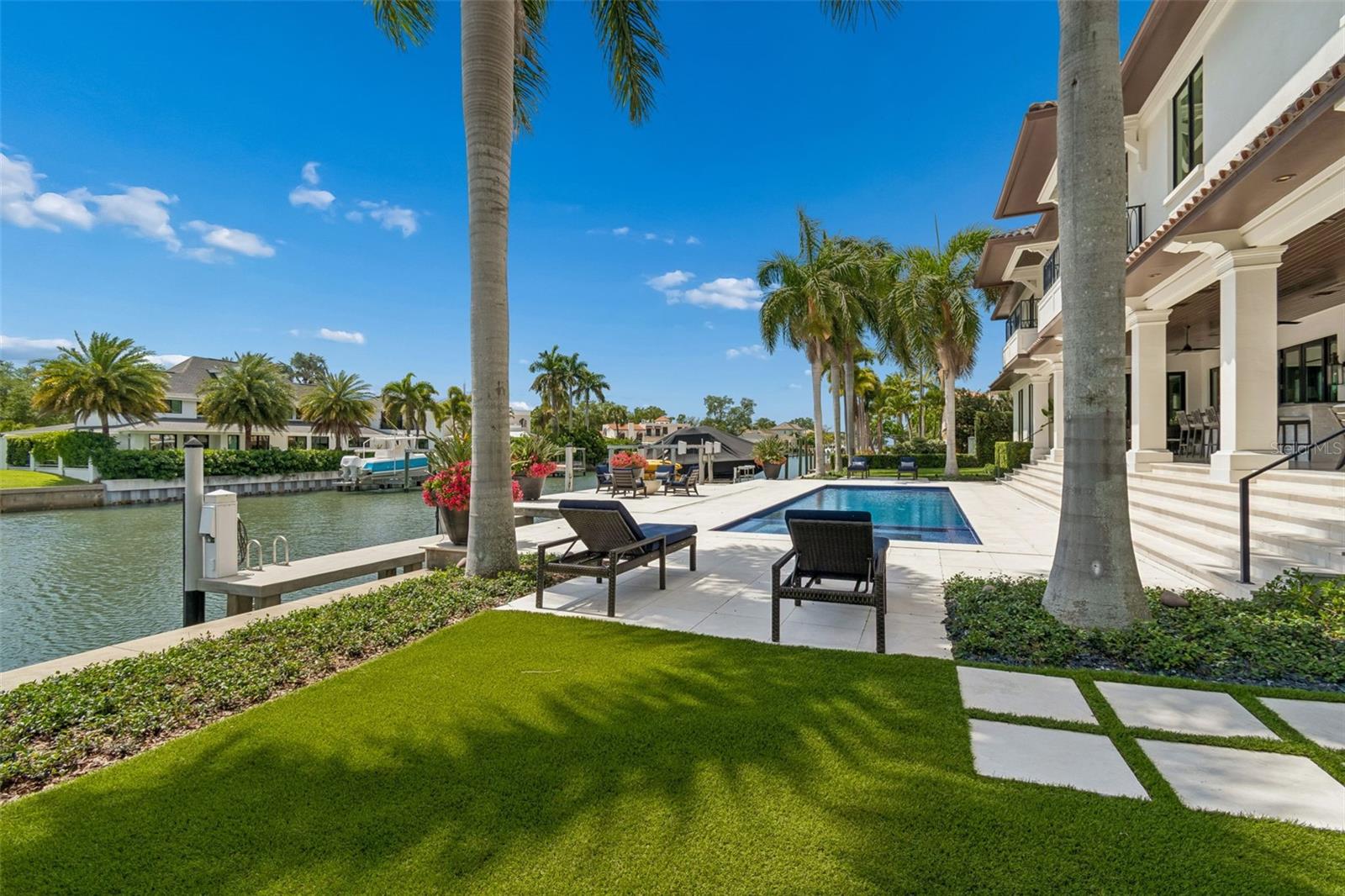 Listing photo id 67 for 4808 Culbreath Isles Road