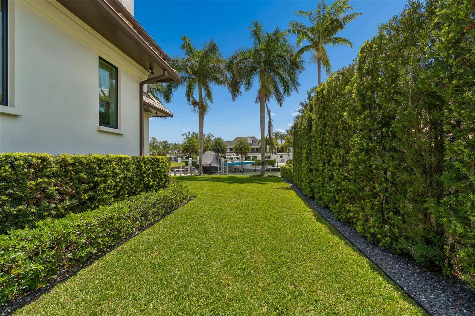 Listing photo id 72 for 4808 Culbreath Isles Road