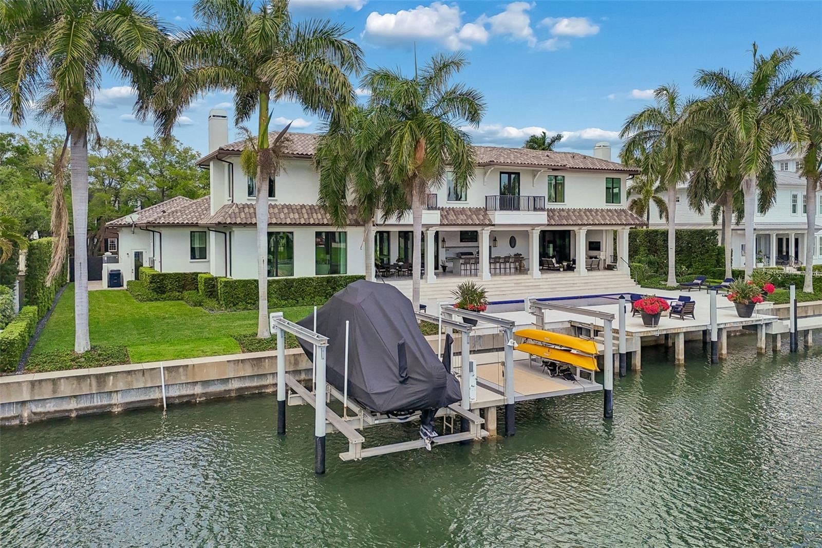 Listing photo id 73 for 4808 Culbreath Isles Road