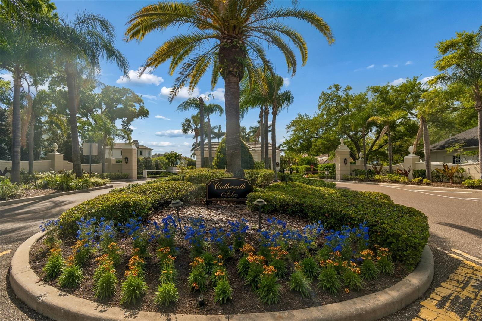 Listing photo id 78 for 4808 Culbreath Isles Road