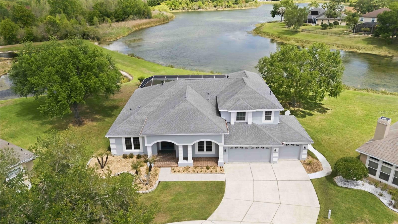 Listing photo id 0 for 19120 Mandarin Grove Place