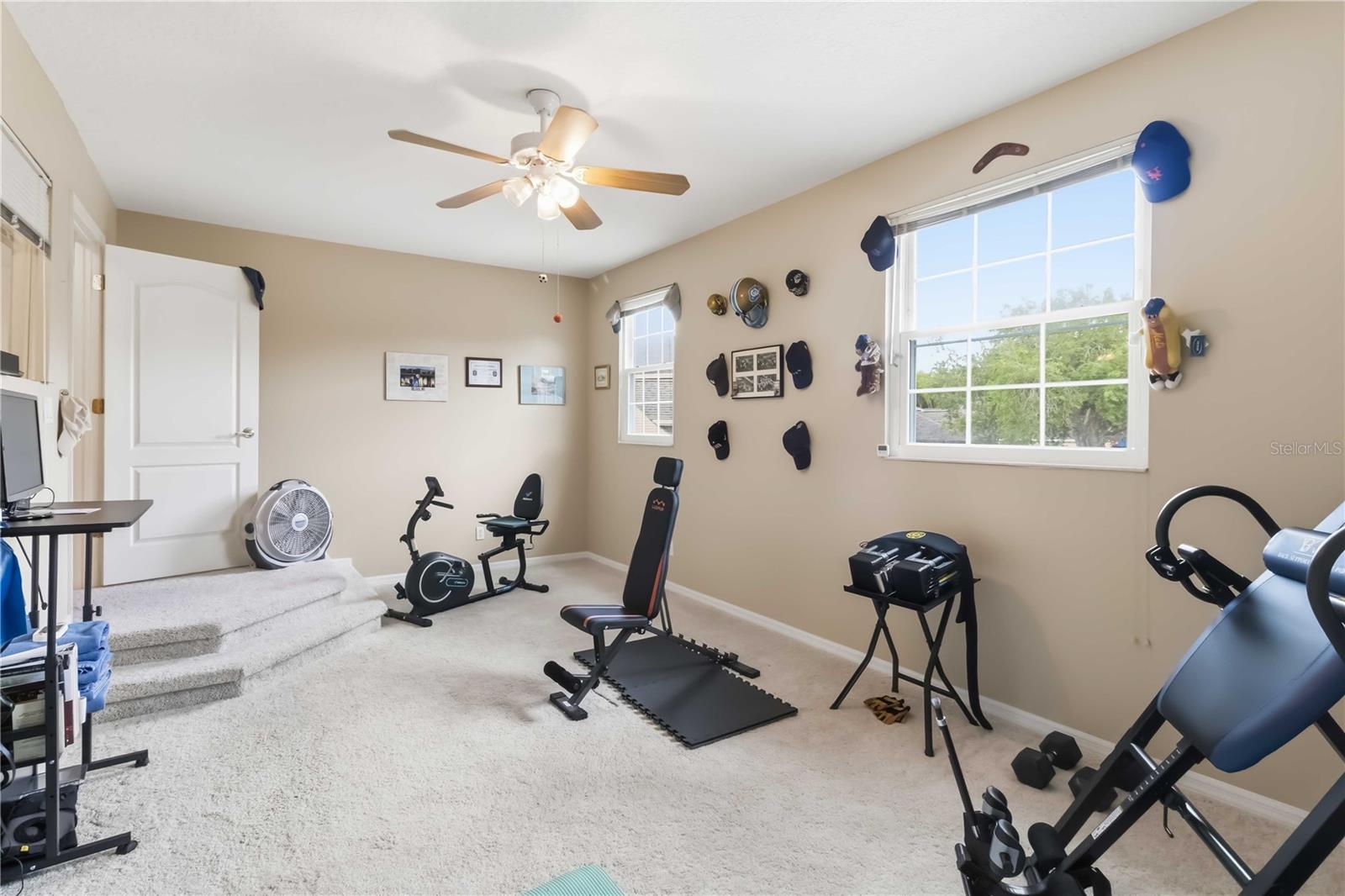 Listing photo id 32 for 19120 Mandarin Grove Place