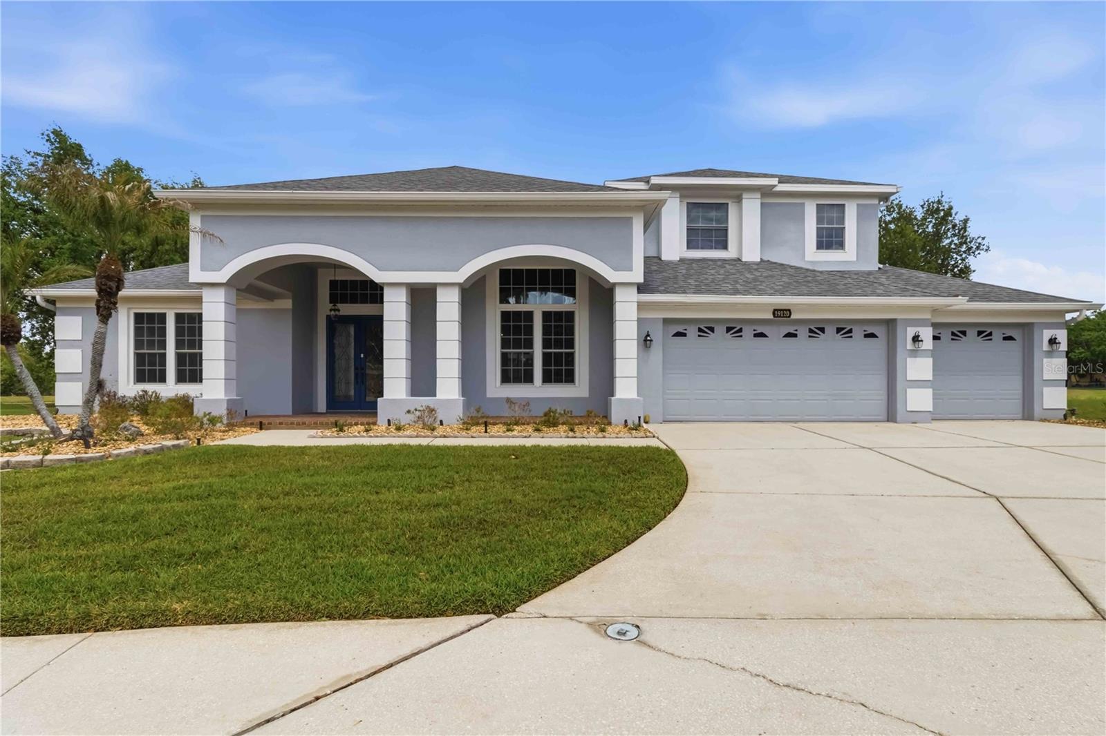 Listing photo id 39 for 19120 Mandarin Grove Place