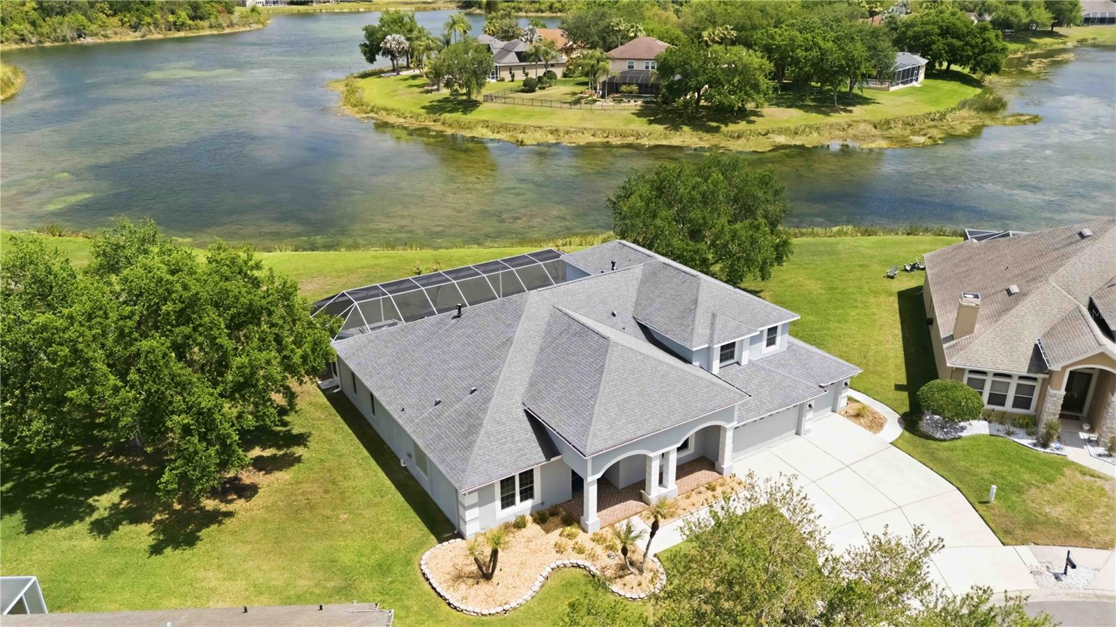 Listing photo id 41 for 19120 Mandarin Grove Place