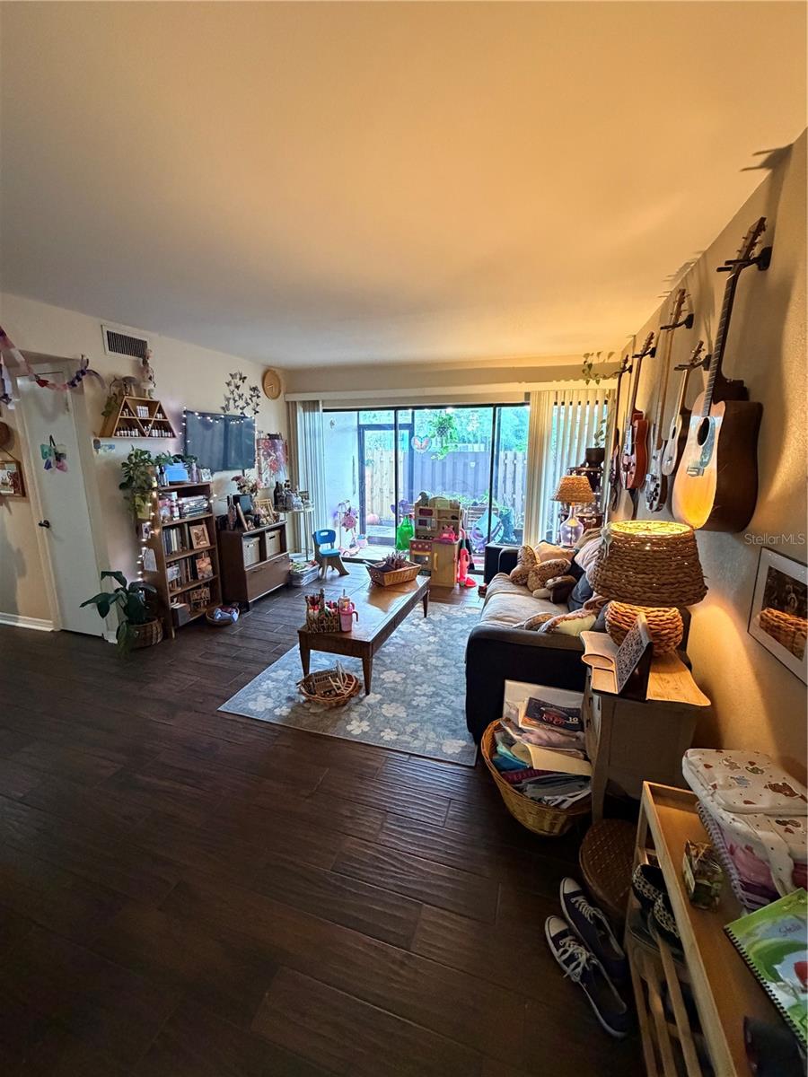 Image 5 of 27 For 720 Village Drive N 103