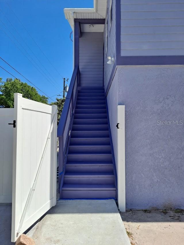 Image 5 of 16 For 1025 7th Street 1-2