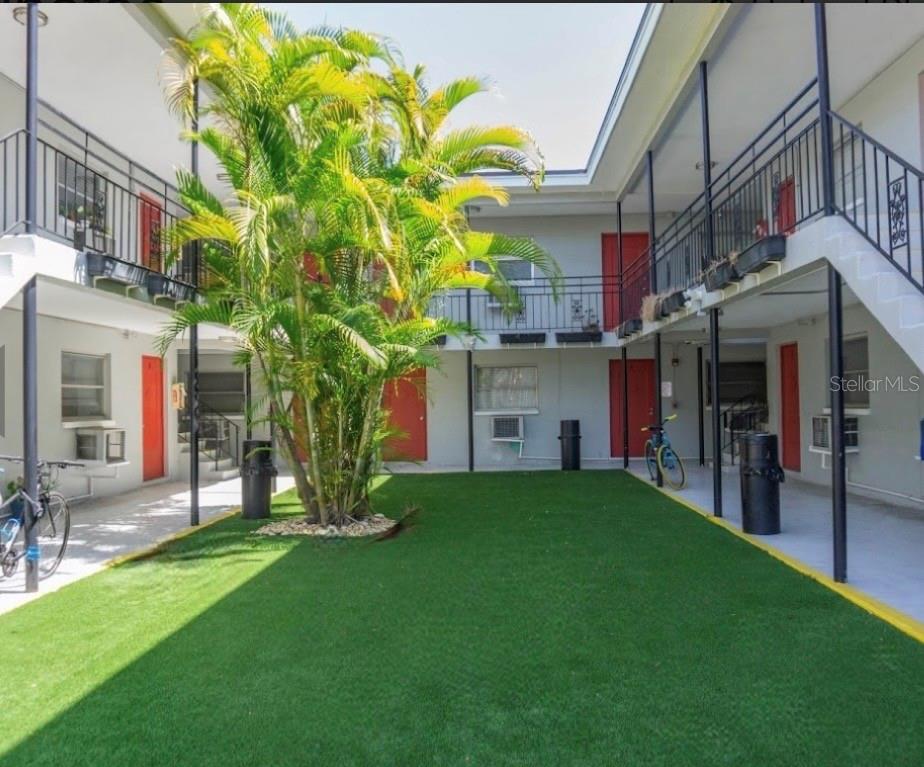 Details for 865 5th Avenue N 17, ST PETERSBURG, FL 33701