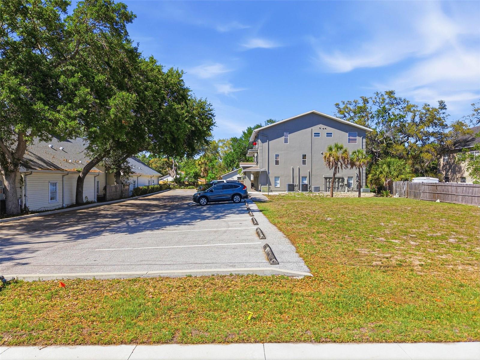 Image 4 of 28 For 444 Skinner Boulevard