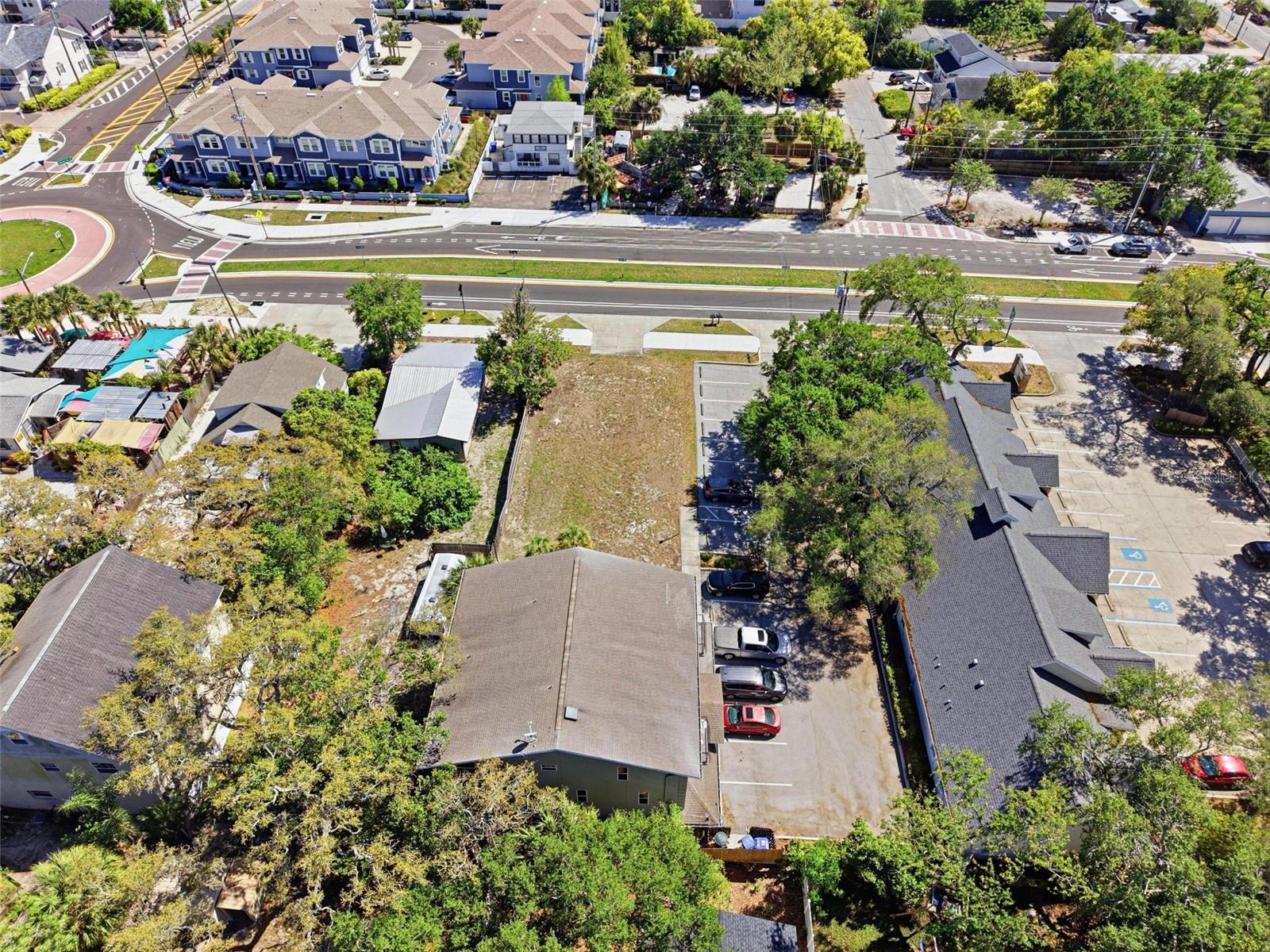 Image 6 of 28 For 444 Skinner Boulevard