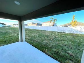 Image 5 of 33 For 590 Sunlit Coral Street