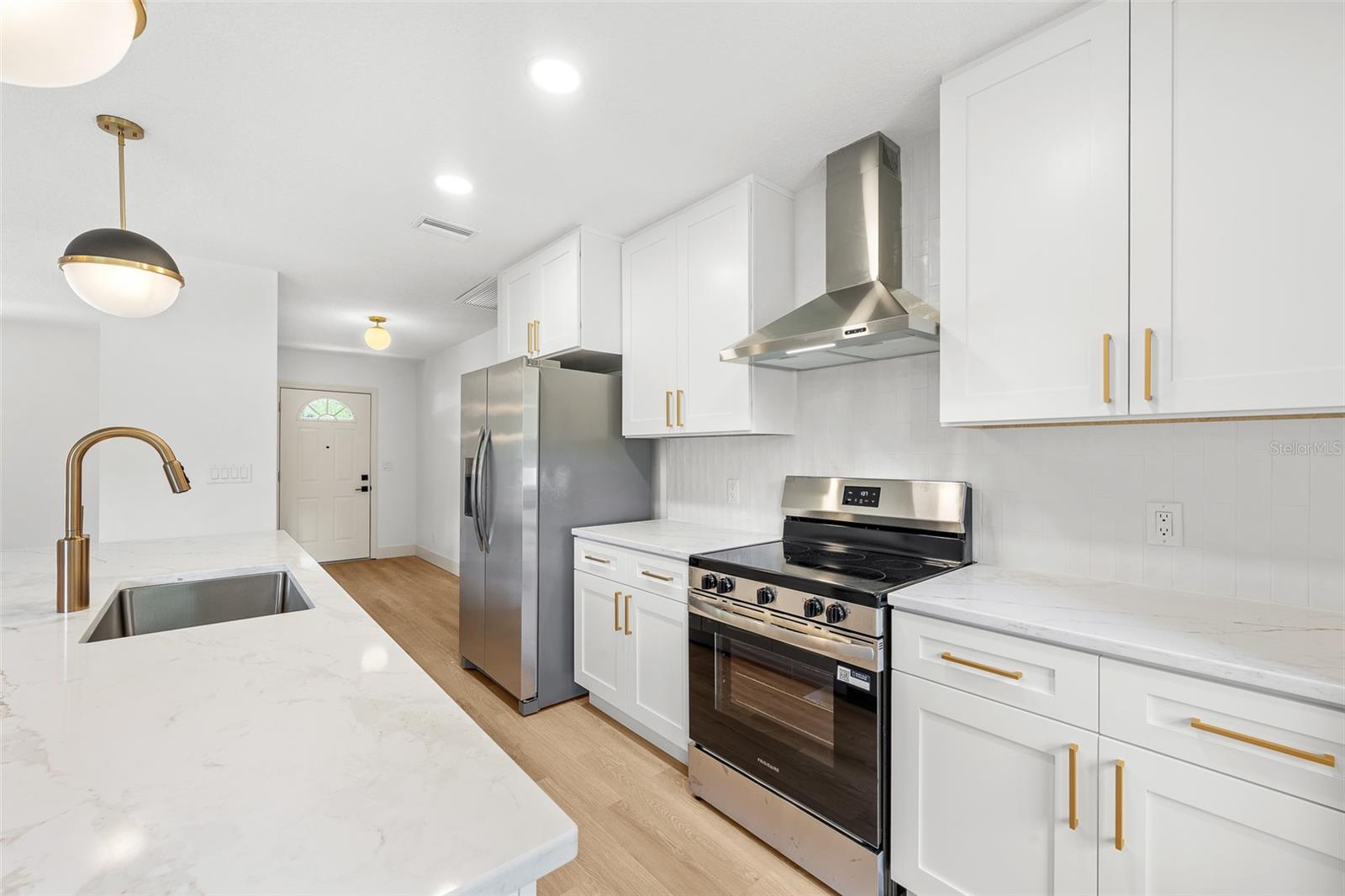 Image 20 of 55 For 903 Lanewood Drive