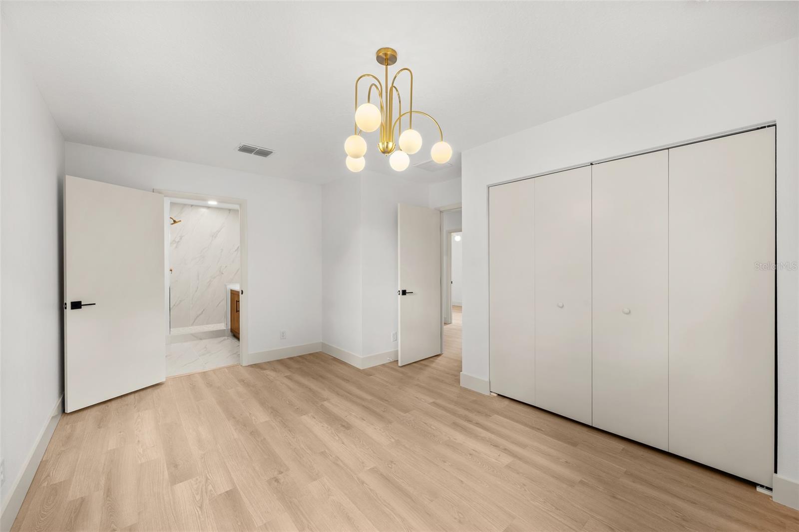 Image 27 of 55 For 903 Lanewood Drive