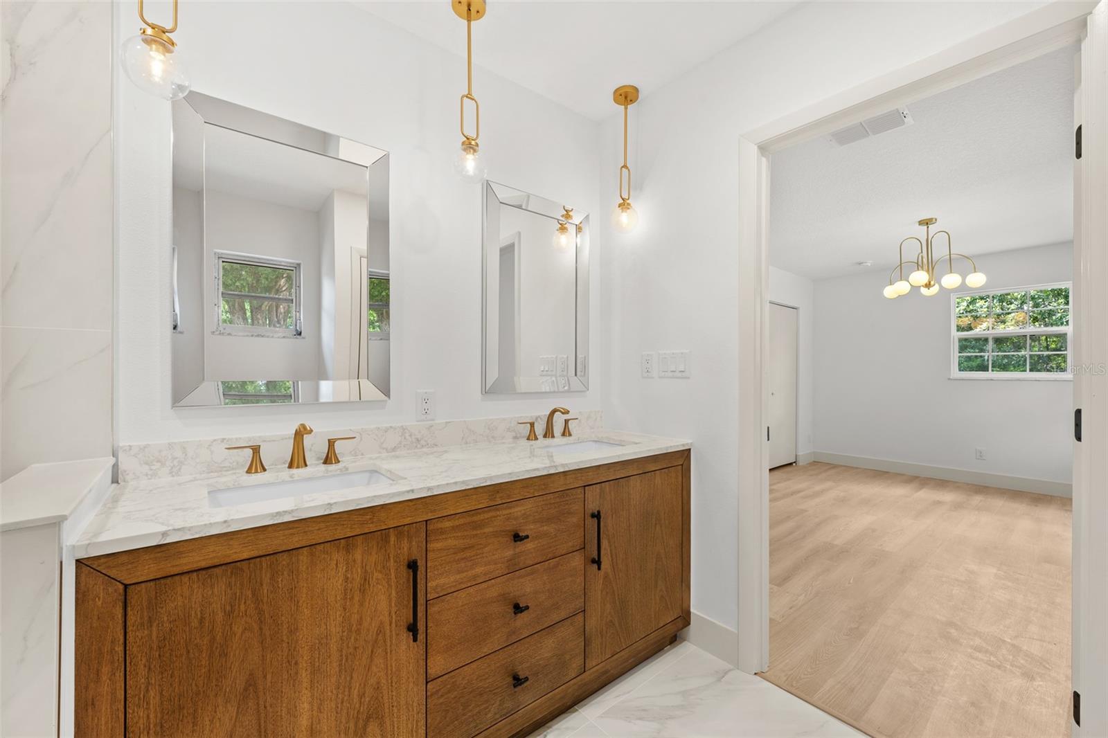 Image 31 of 55 For 903 Lanewood Drive