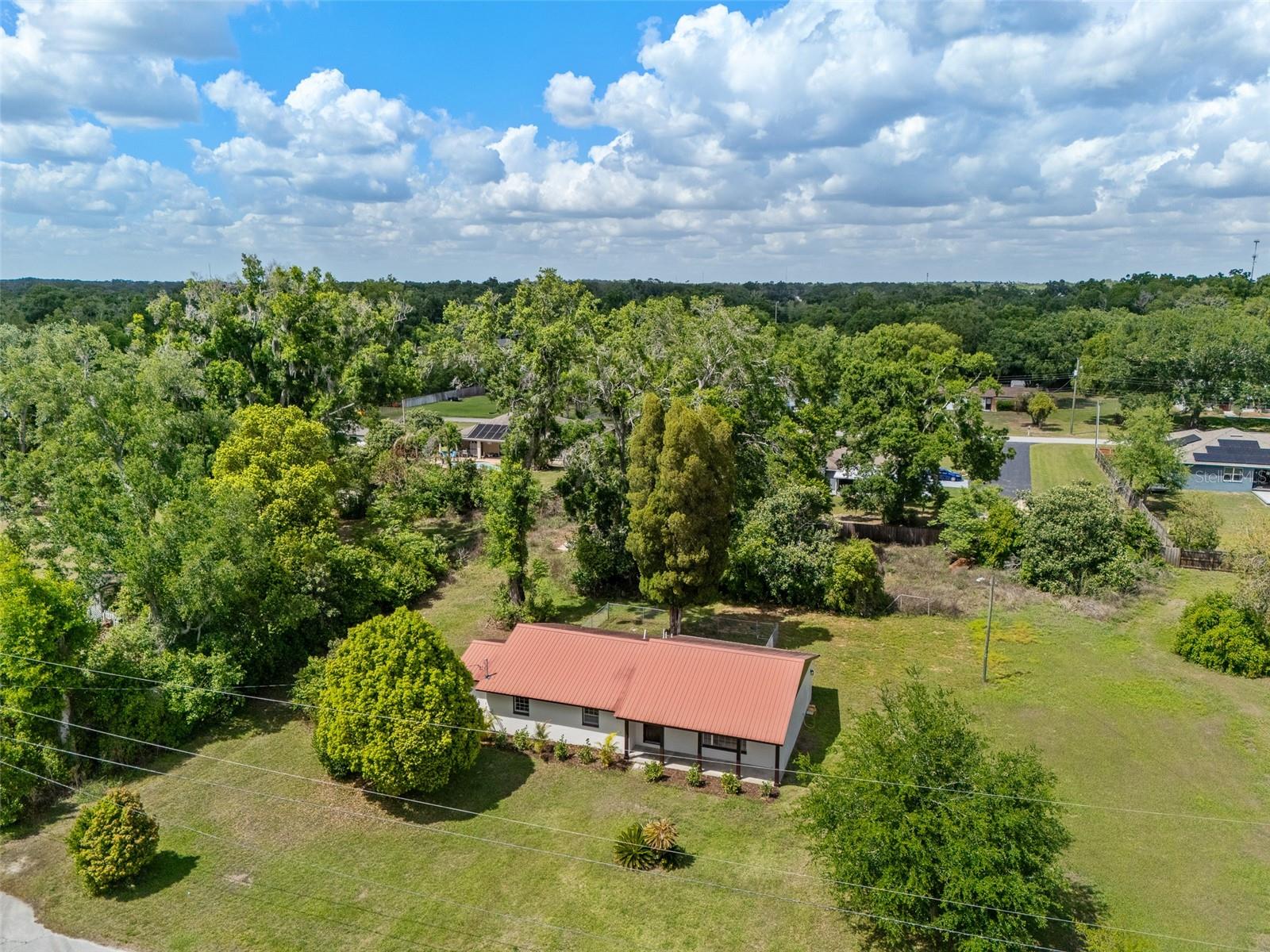 Image 5 of 55 For 903 Lanewood Drive