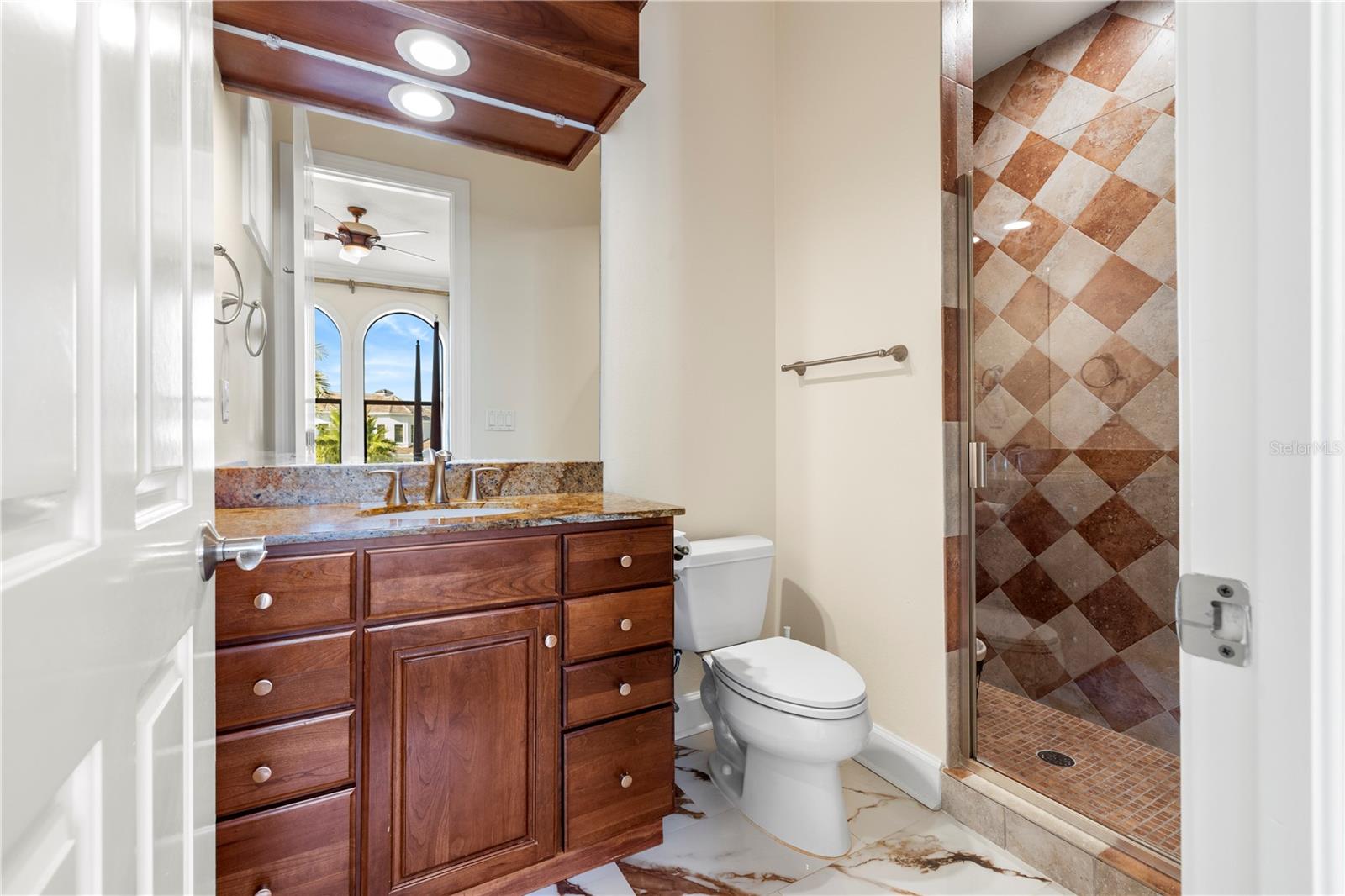 Image 55 of 100 For 4128 Causeway Vista Drive