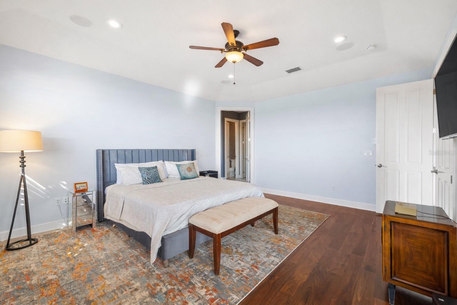 Image 63 of 100 For 4128 Causeway Vista Drive