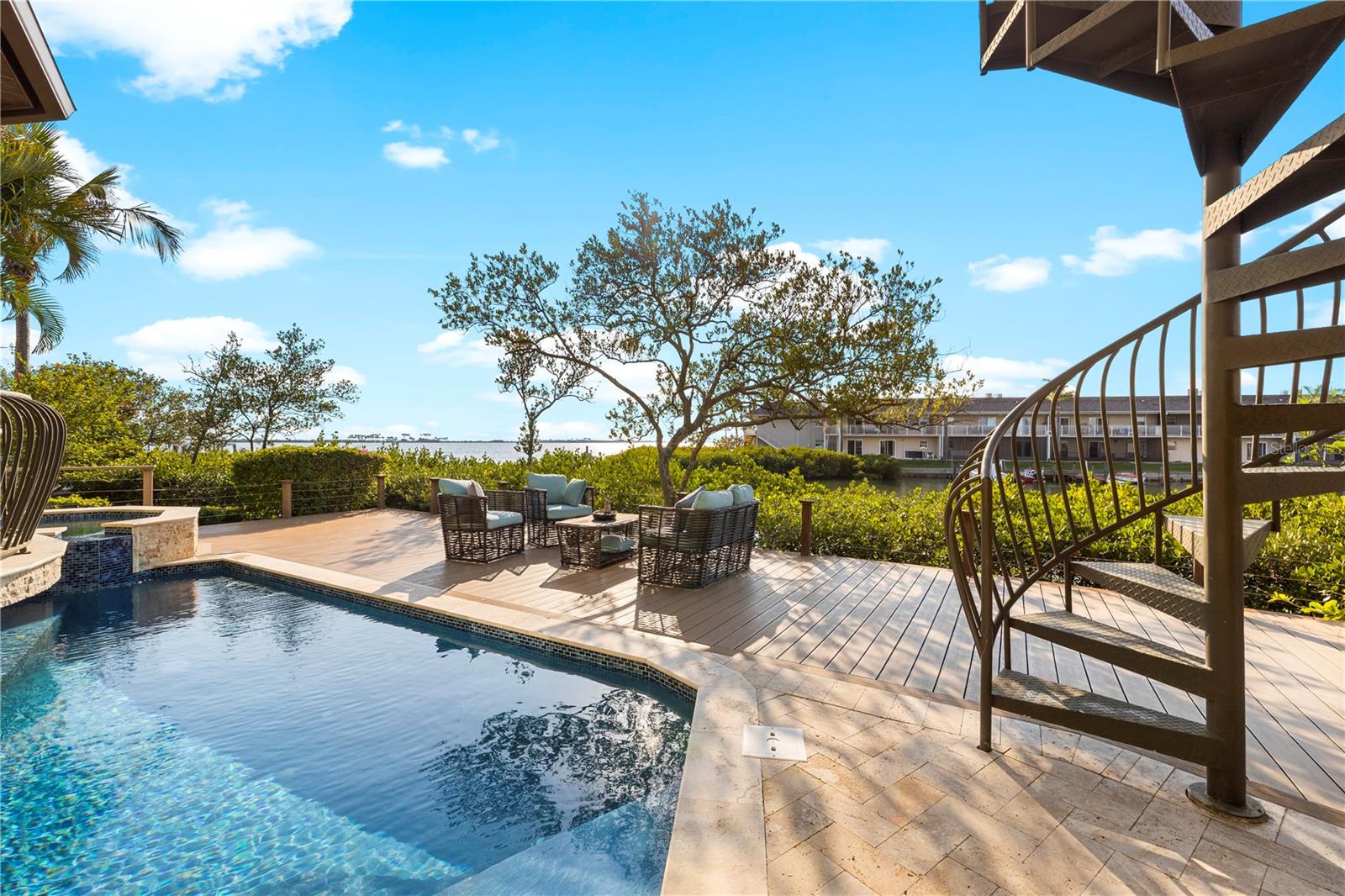 Image 7 of 100 For 4128 Causeway Vista Drive