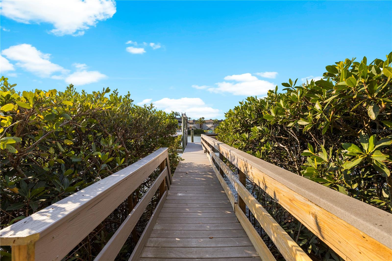 Image 91 of 100 For 4128 Causeway Vista Drive