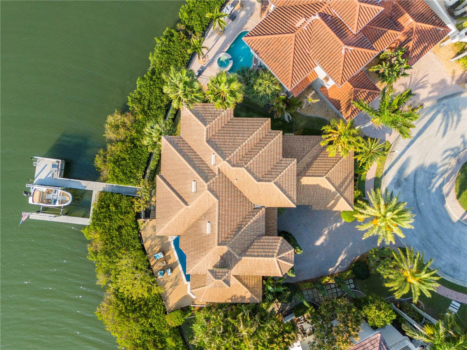 Image 94 of 100 For 4128 Causeway Vista Drive