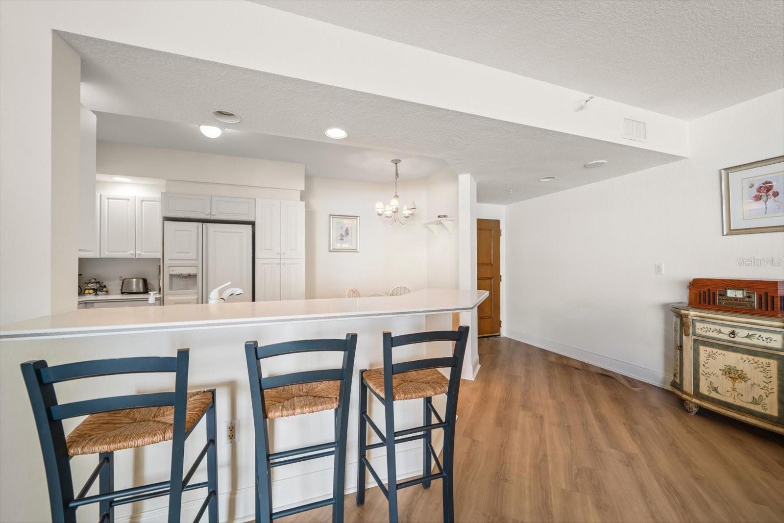 Image 12 of 31 For 1170 Gulf Boulevard 1203