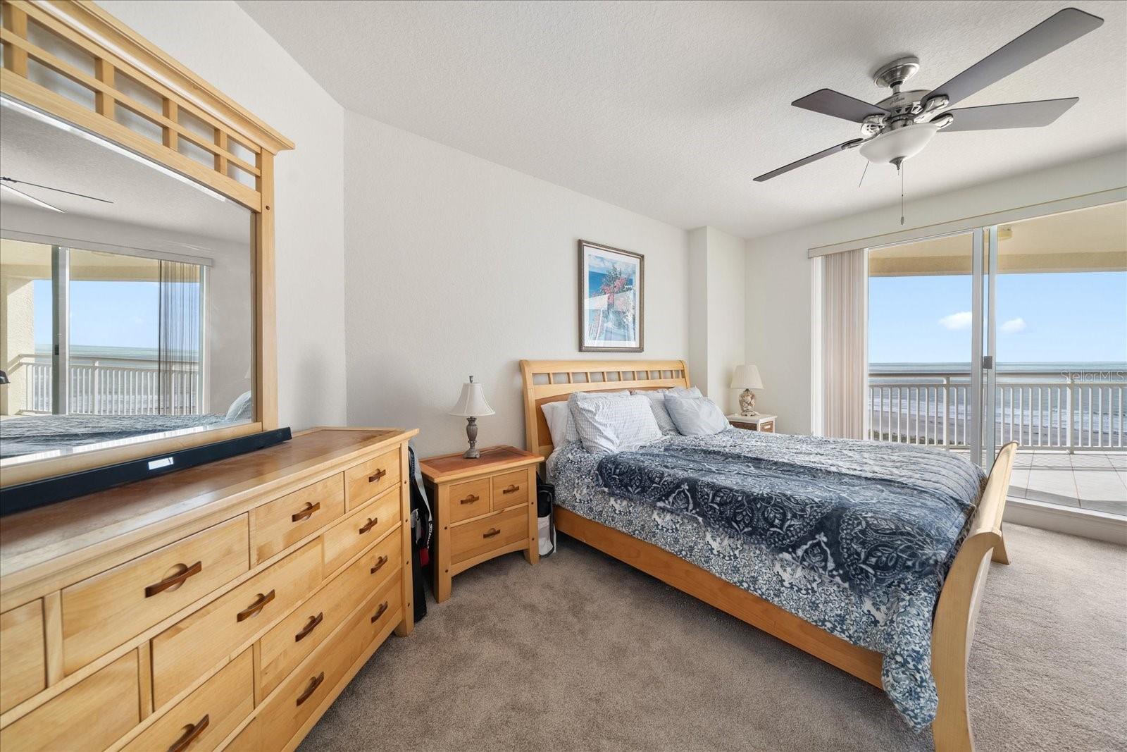 Image 20 of 31 For 1170 Gulf Boulevard 1203