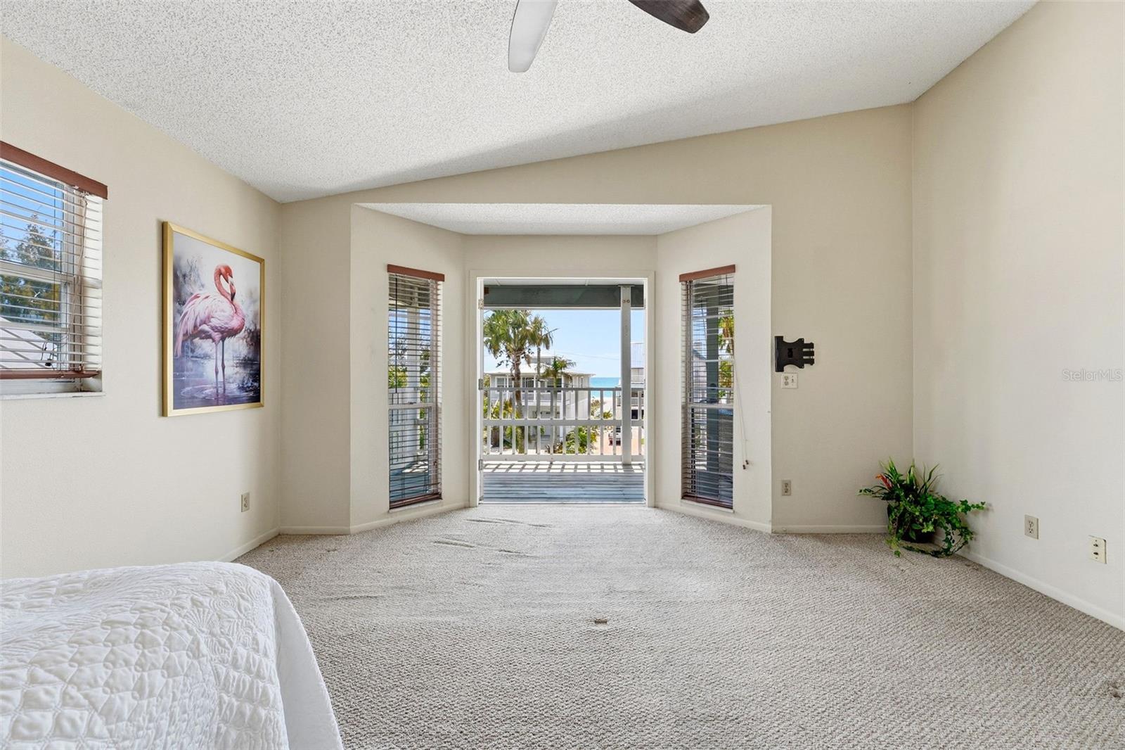 Listing photo id 29 for 12505 Sunshine Lane