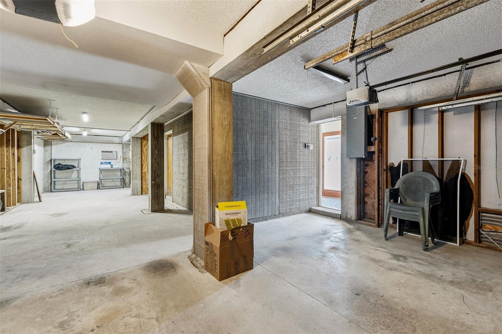 Listing photo id 39 for 12505 Sunshine Lane