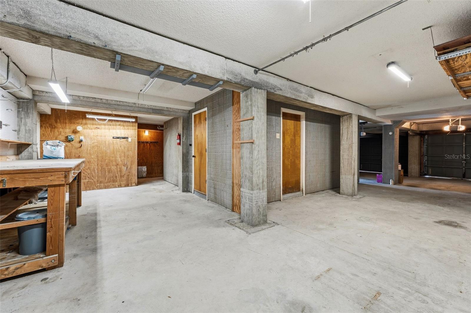 Listing photo id 40 for 12505 Sunshine Lane