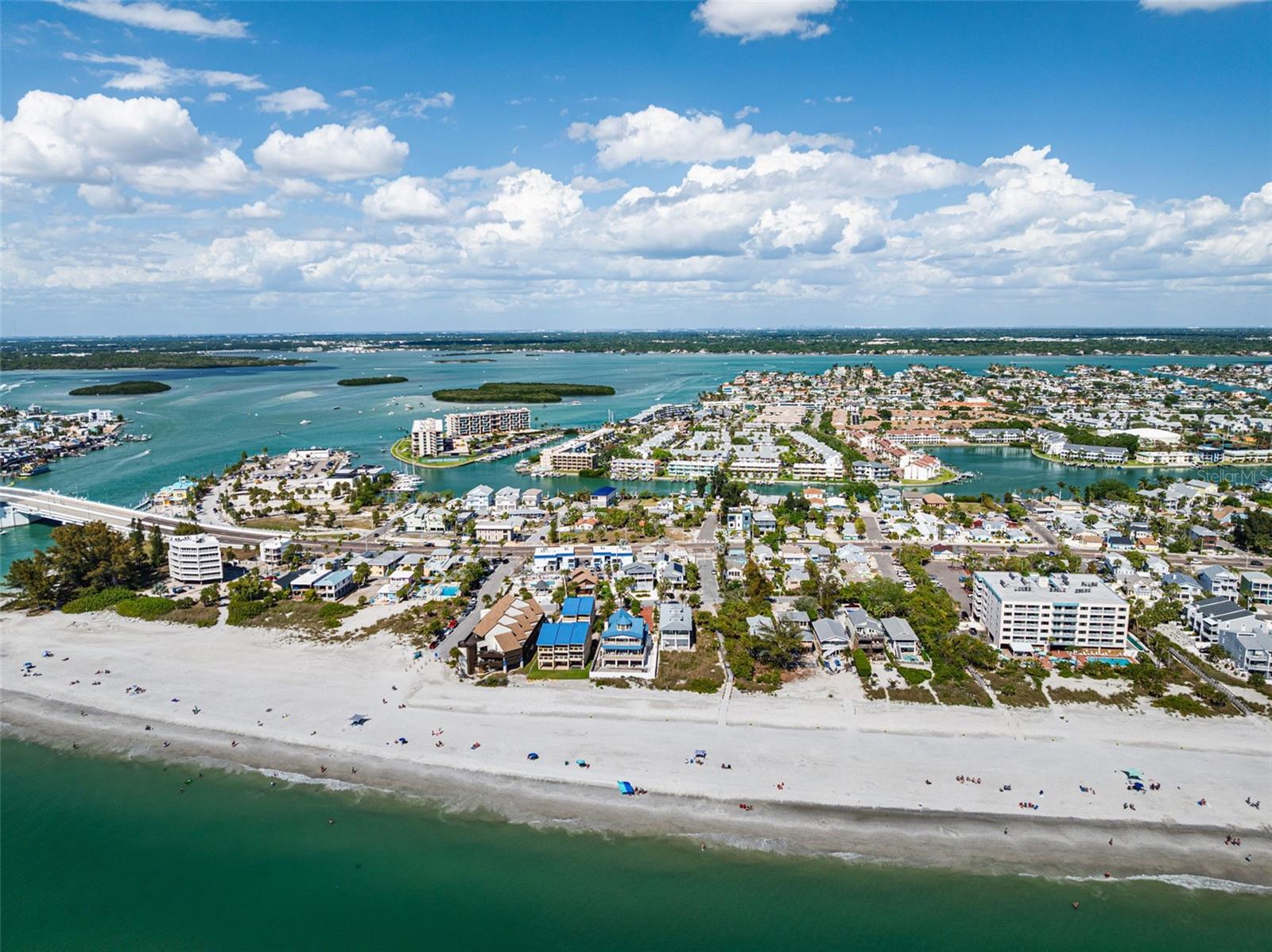 Listing photo id 52 for 12505 Sunshine Lane