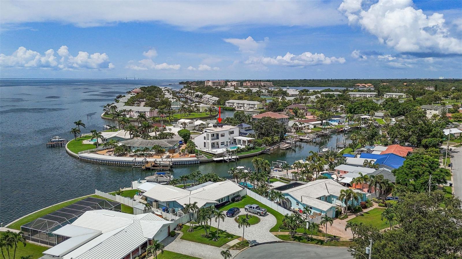 Image 56 of 59 For 585 Dolphin Avenue Se