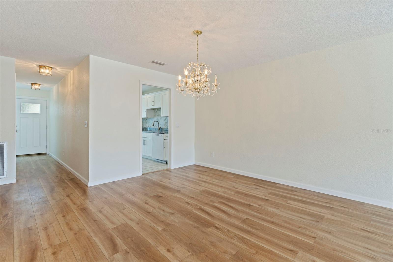 Image 11 of 51 For 354 Boca Ciega Point Boulevard