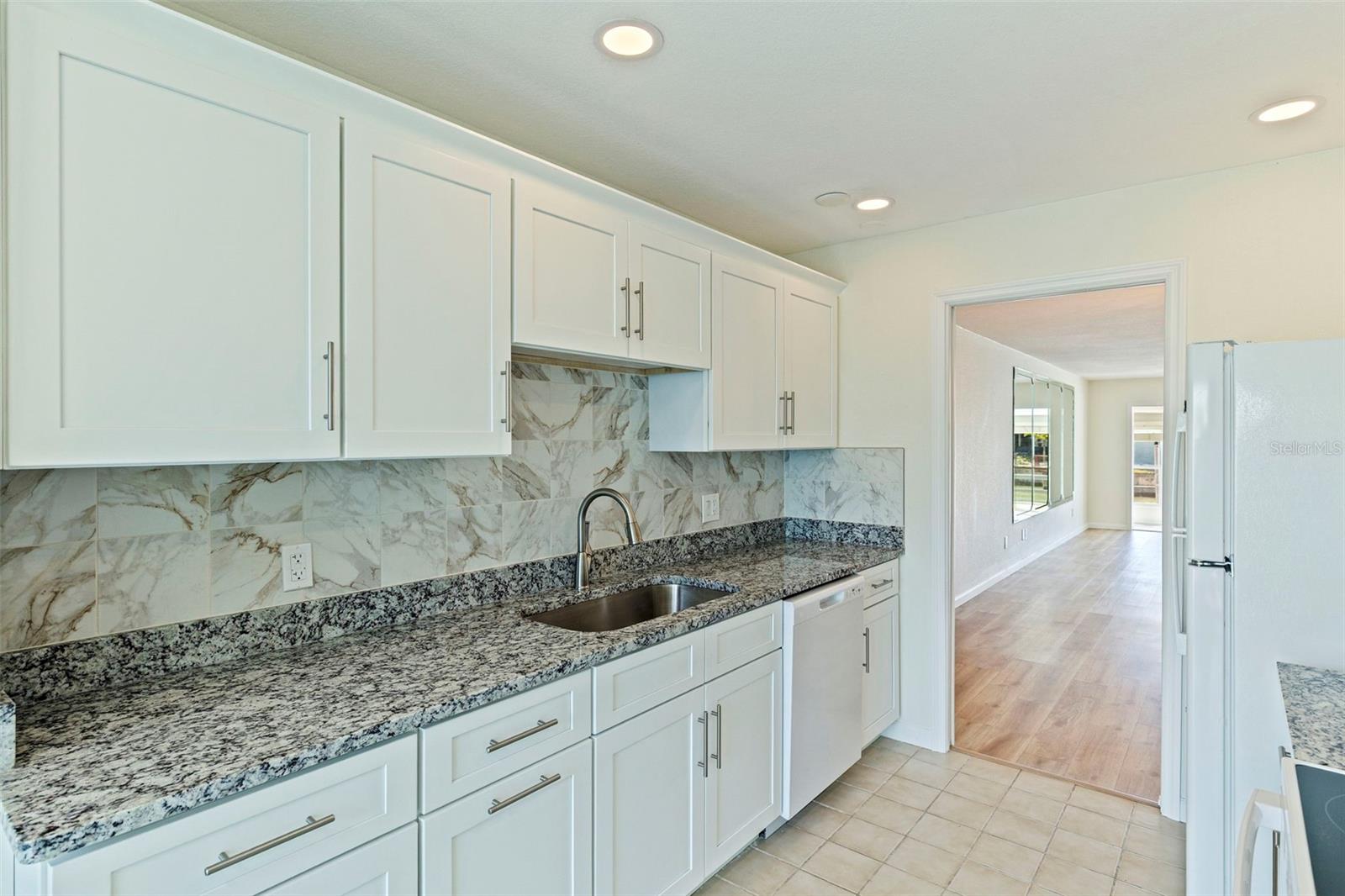 Image 24 of 51 For 354 Boca Ciega Point Boulevard