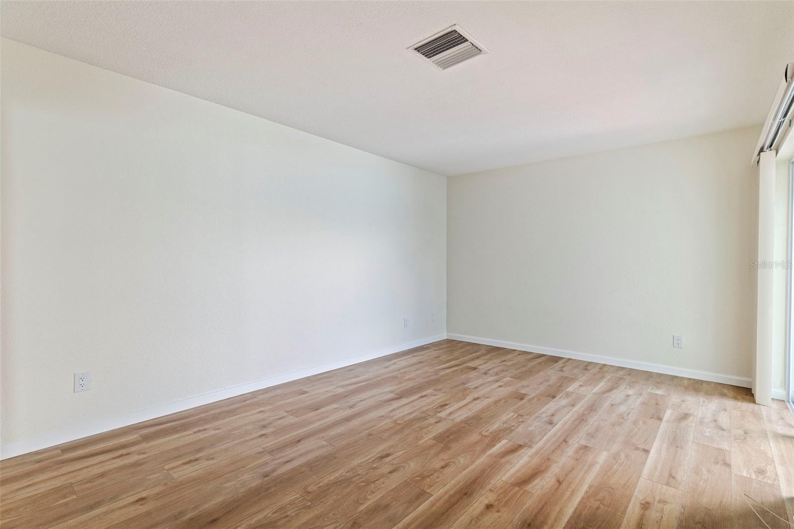 Image 39 of 51 For 354 Boca Ciega Point Boulevard