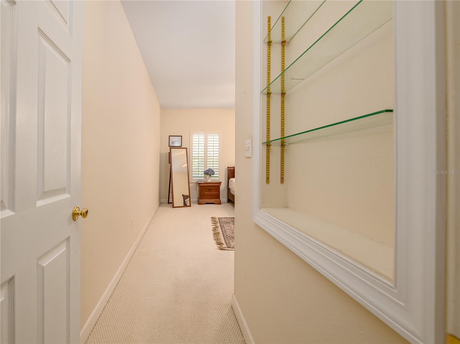 Image 21 of 43 For 204 Lincoln Avenue