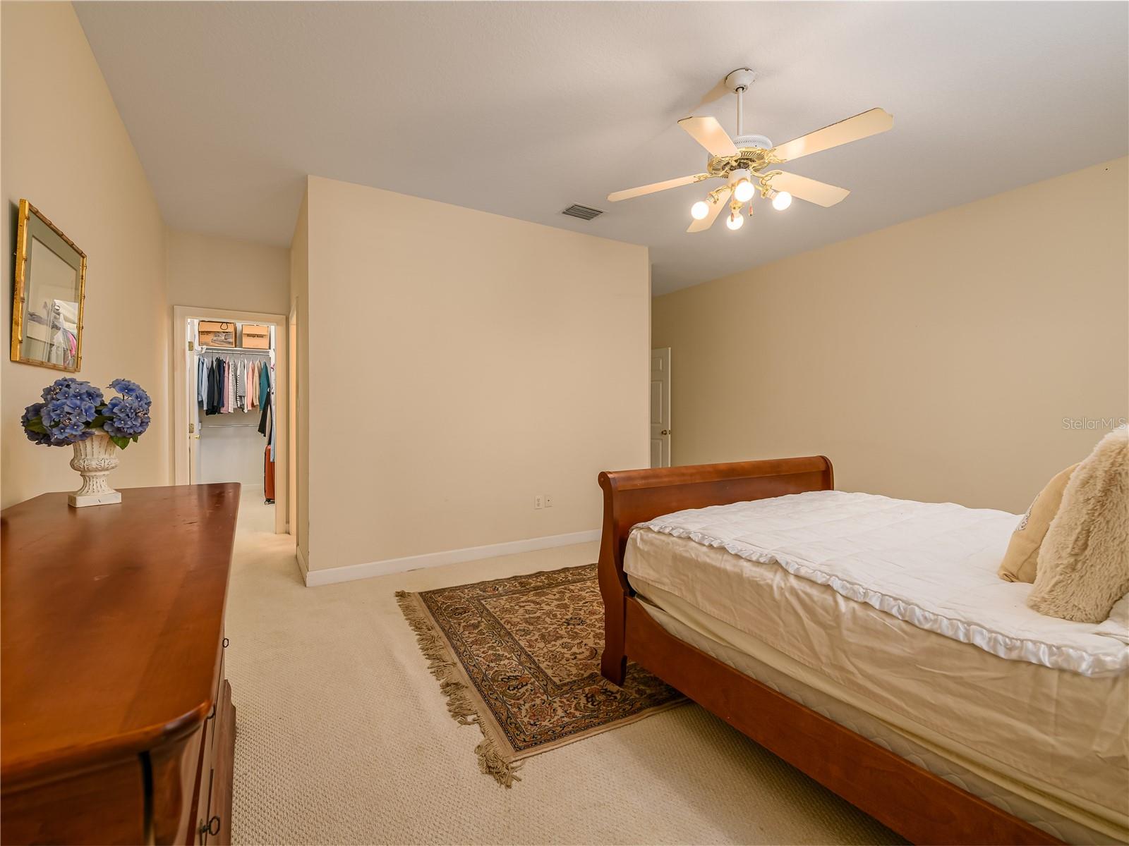 Image 23 of 43 For 204 Lincoln Avenue