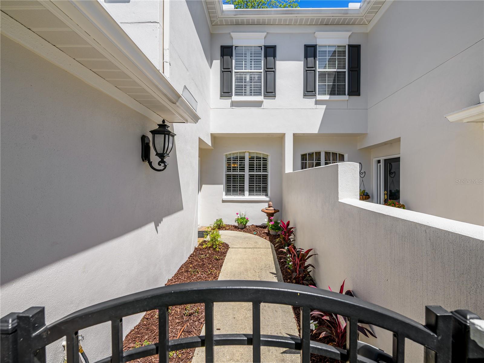 Image 3 of 43 For 204 Lincoln Avenue