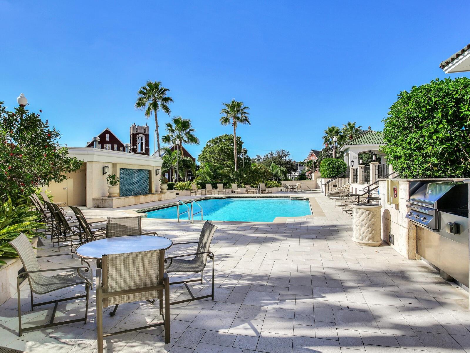 Image 28 of 35 For 345 Bayshore Boulevard 1708