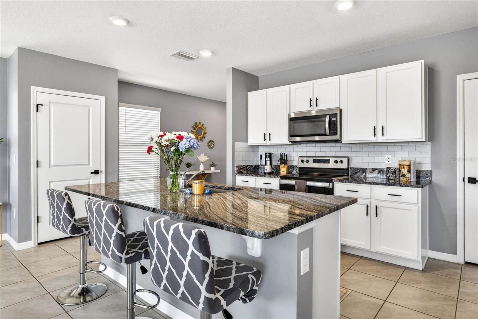 Image 10 of 70 For 33608 Barberry Leaf Way