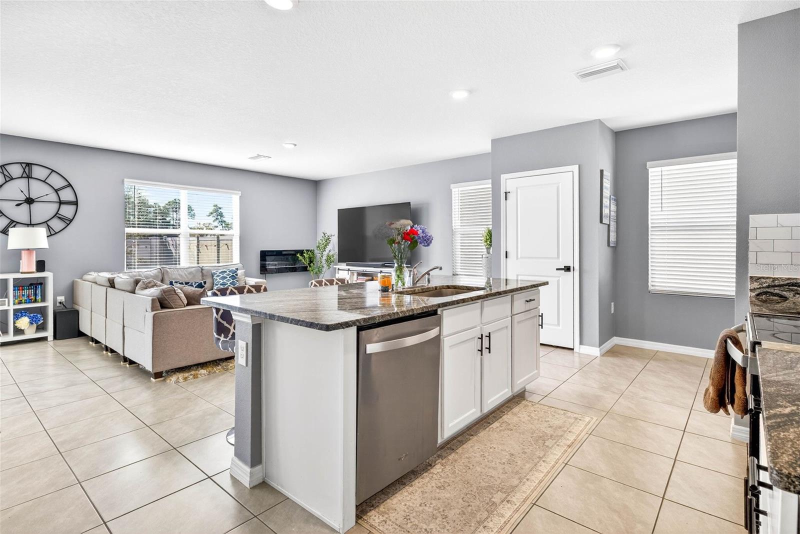 Image 12 of 70 For 33608 Barberry Leaf Way