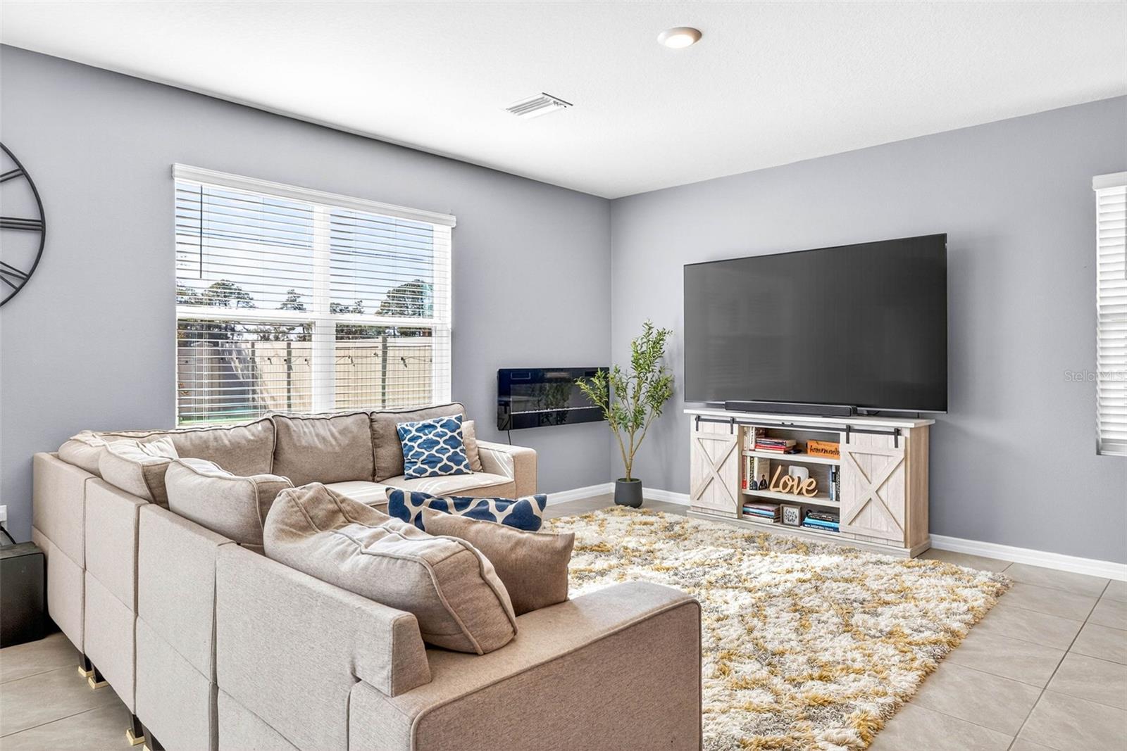 Image 18 of 70 For 33608 Barberry Leaf Way