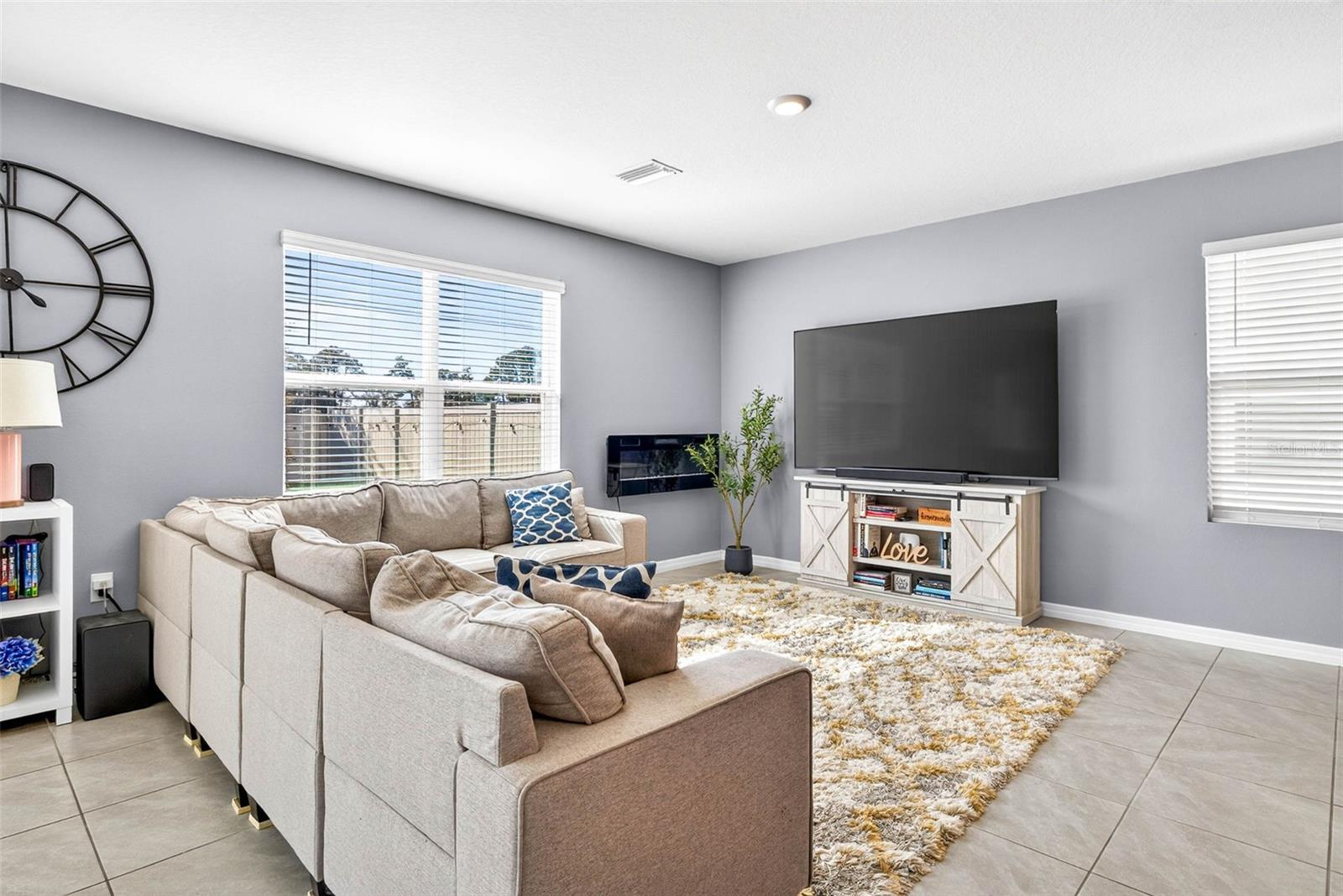 Image 19 of 70 For 33608 Barberry Leaf Way