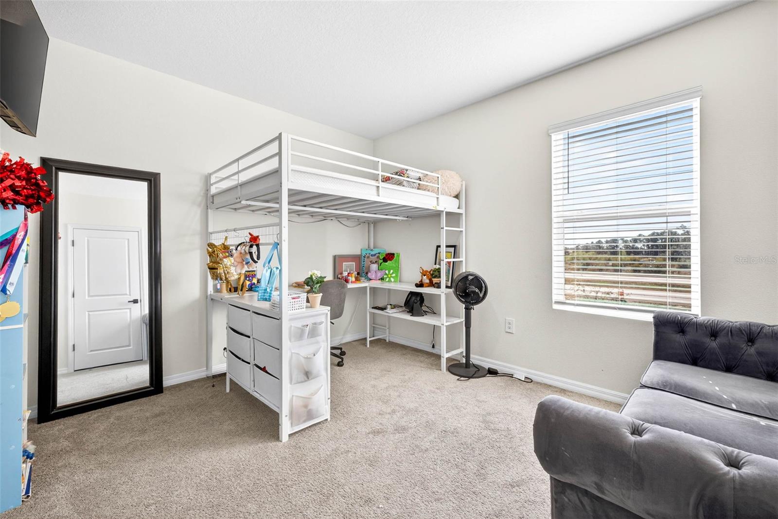 Image 39 of 70 For 33608 Barberry Leaf Way