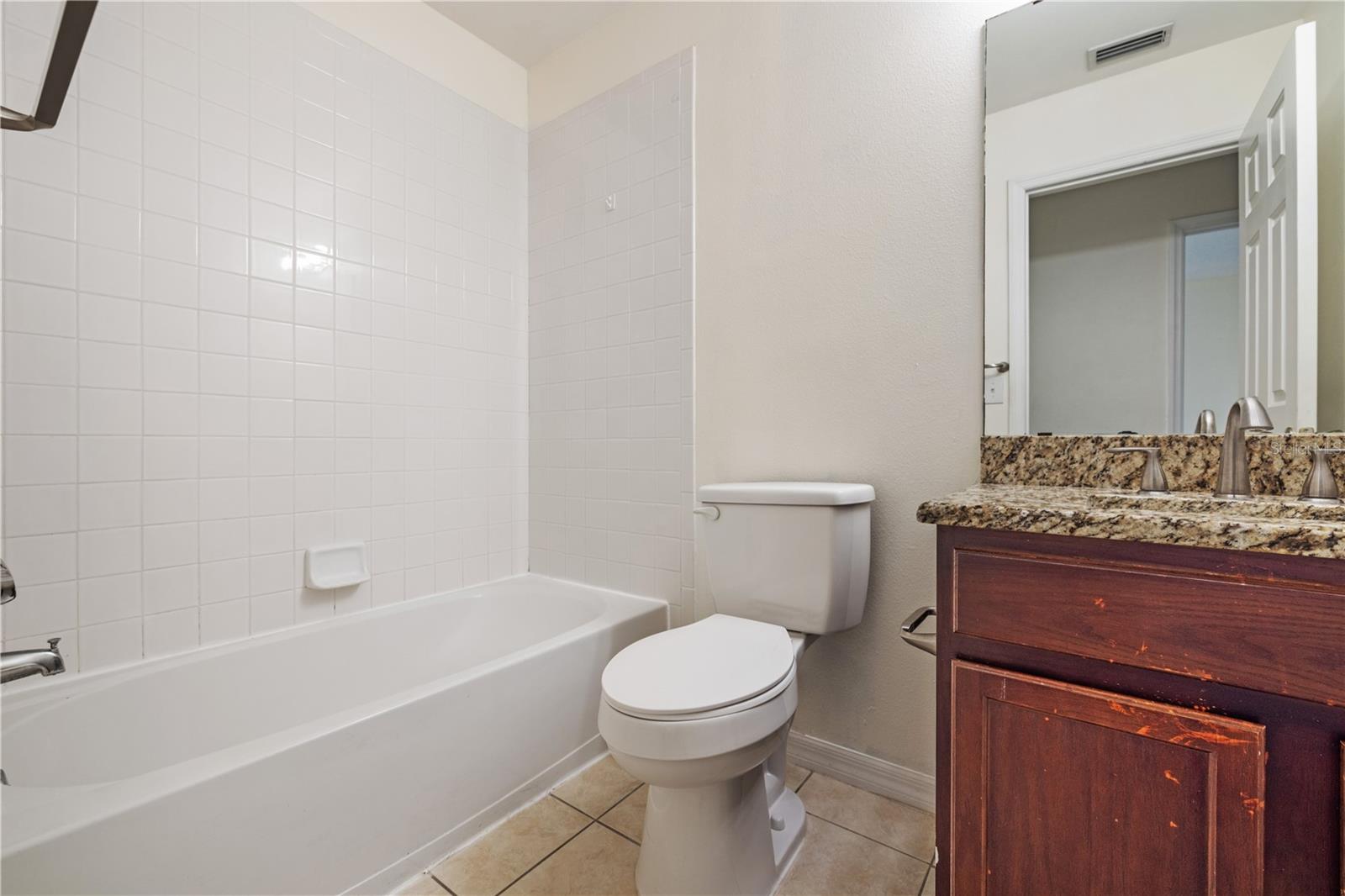 Listing photo id 14 for 8505 Edgewater Place Boulevard