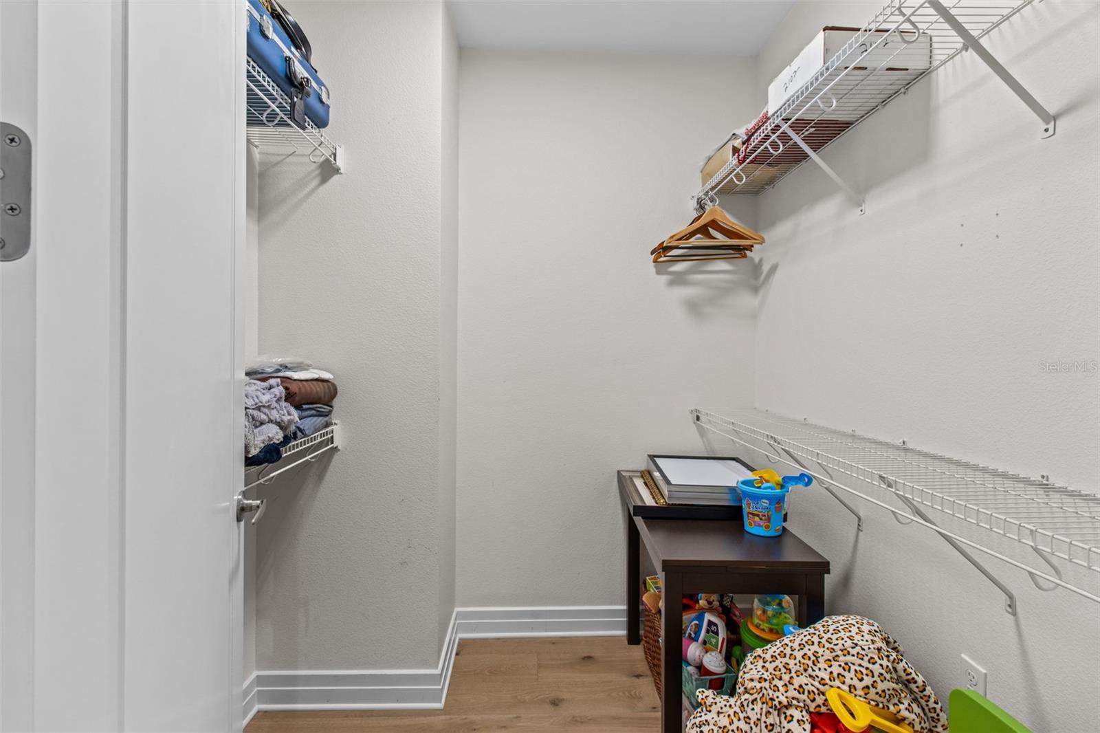 Image 19 of 66 For 331 Cleveland Street 2102