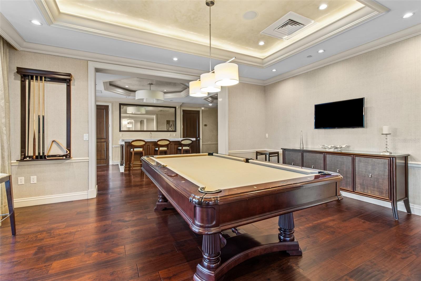 Image 41 of 66 For 331 Cleveland Street 2102